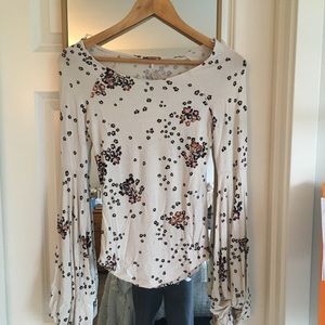 NWT Free People bubble sleeve top